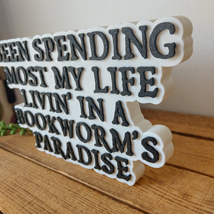 Bookworm's Paradise Sign
