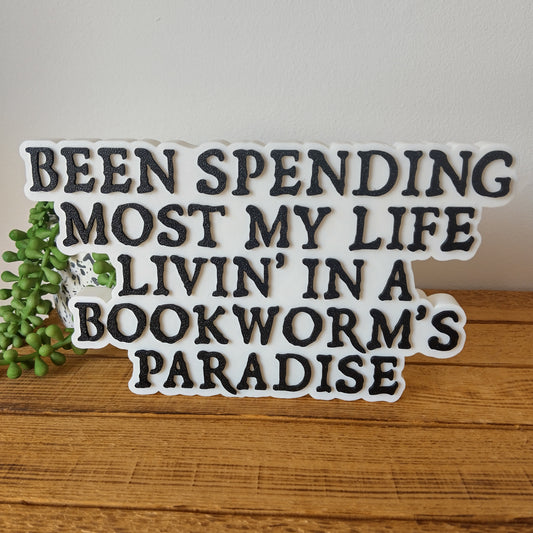 Bookworm's Paradise Sign
