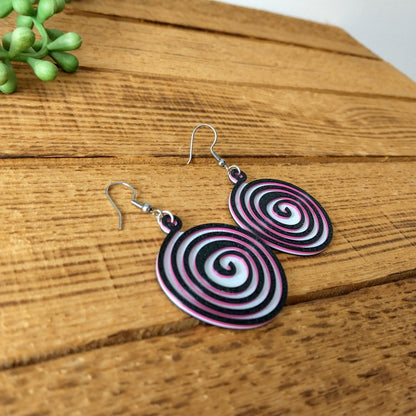 Optical Illusion Spiral Earrings